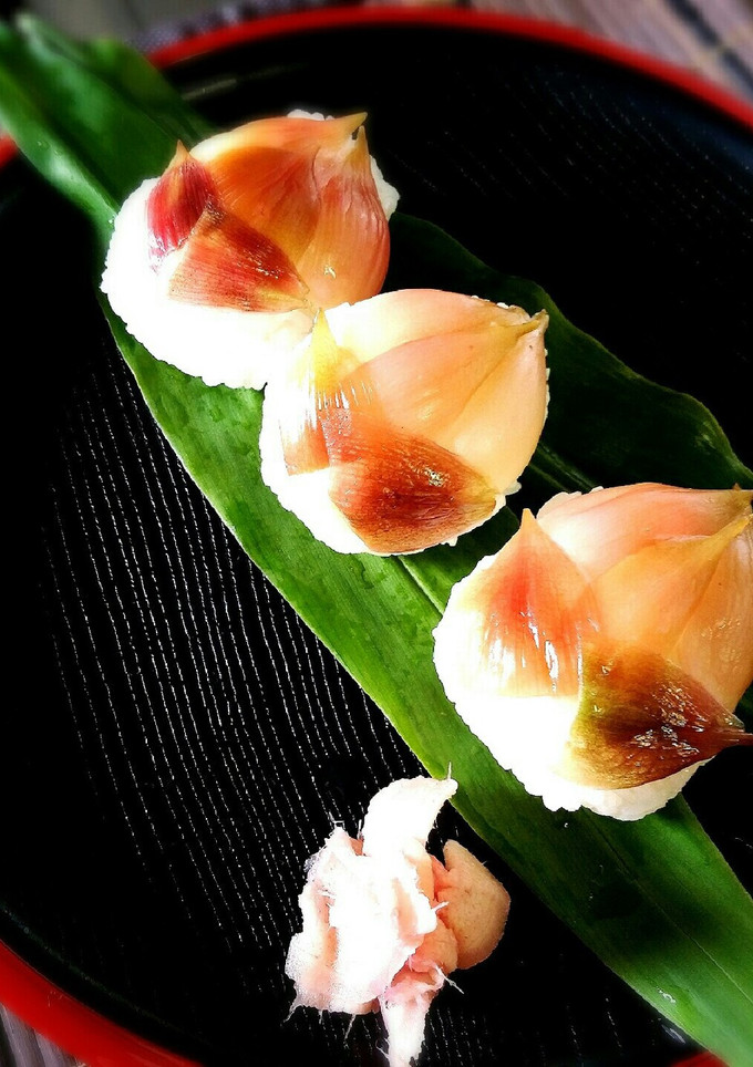 お盆に。蓮の花の＊みょうが寿司-レシピのメイン写真