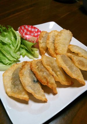 黒豆とチーズの餃子の皮パリパリ揚げ-レシピのメイン写真