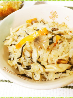 簡単!ツナ缶と昆布の炊き込みご飯☆3合-レシピのメイン写真
