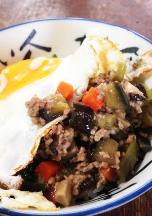 肉みそ丼♪野菜たっぷり作り置きアレンジ♡-レシピのメイン写真
