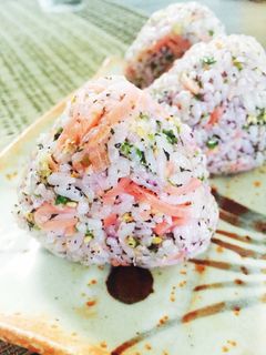 最強寿司飯で簡単お好みおにぎり♡-レシピのメイン写真