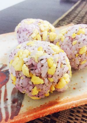 最強寿司飯でしっとり玉子おにぎり♡-レシピのメイン写真