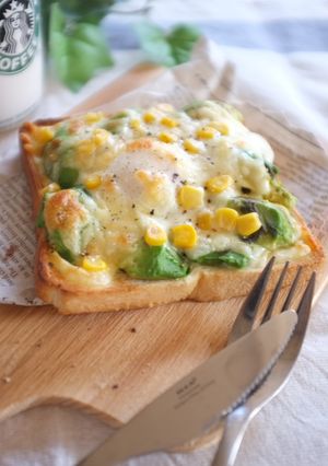 アボカド玉子コーンチーズトースト♪-レシピのメイン写真