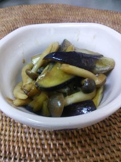 茄子としめじのしょうが焼き-レシピのメイン写真