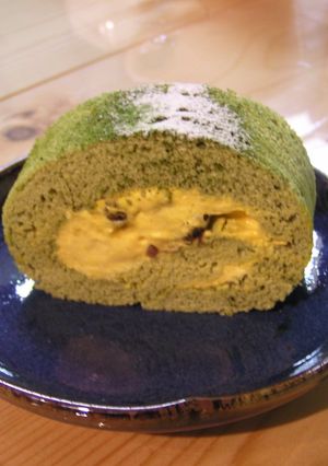 抹茶とかぼちゃの~和みロールケーキ-レシピのメイン写真