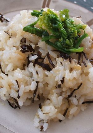 ウメェ～★塩昆布とチーズの焼きめし-レシピのメイン写真