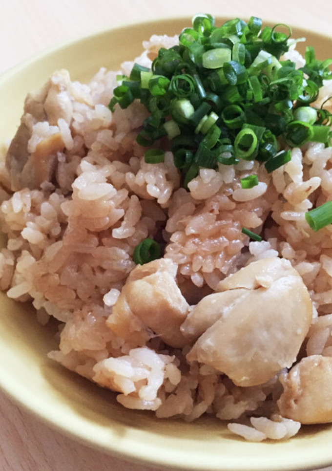材料2つ！鶏肉としょうがの炊き込みご飯-レシピのメイン写真
