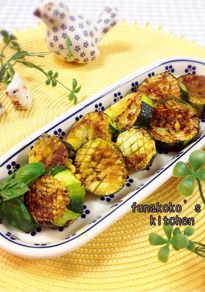 じゅーしー☆ズッキーニのカレーステーキ-レシピのメイン写真