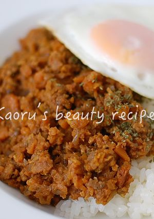 こんにゃくを使ったヘルシードライカレー-レシピのメイン写真