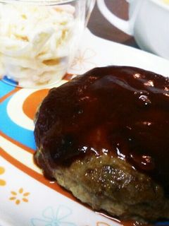 玉ねぎ炒めず簡単☆ふわふわ肉汁ハンバーグ-レシピのメイン写真