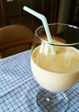 卵黄と牛乳で簡単ミルクセーキ♥-レシピのメイン写真