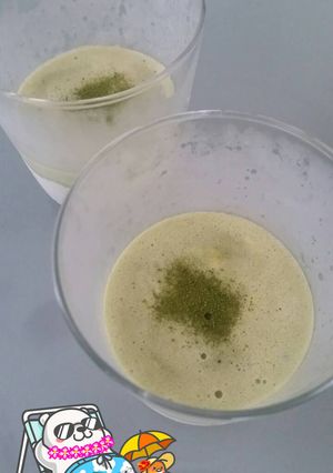 青汁で抹茶風味のアイスクリ—ム-レシピのメイン写真
