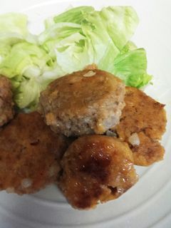 プチトマトin味つきプチハンバーグ♪-レシピのメイン写真