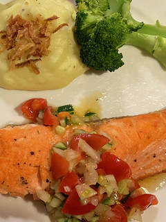 魚のムニエル フレッシュソース添え-レシピのメイン写真