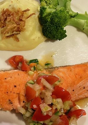 魚のムニエル　フレッシュソース添え-レシピのメイン写真