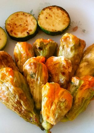 ズッキーニの花の肉詰め-レシピのメイン写真