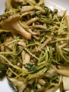 簡単 早い! 豆苗と きのこの 炒め物♪-レシピのメイン写真