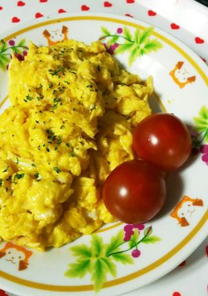 朝ご飯！コーンクリームスクランブルエッグ-レシピのメイン写真