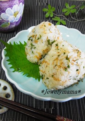 娘に伝えたい＊香ばしい♪じゃこのおにぎり-レシピのメイン写真