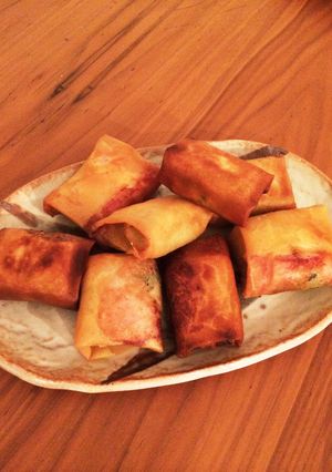激うまっ☆生ハムと大葉の餅入り春巻き-レシピのメイン写真