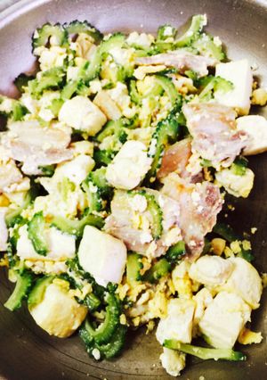 簡単沖縄ゴーヤーチャンプルー調味料2つ-レシピのメイン写真