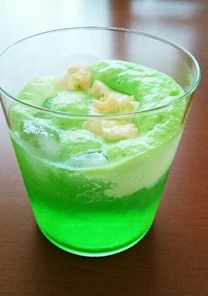 クリームソーダ-レシピのメイン写真