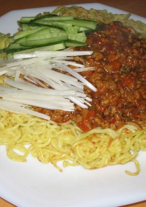 汗をカキカキッッ★ピリ辛ジャージャー麺-レシピのメイン写真