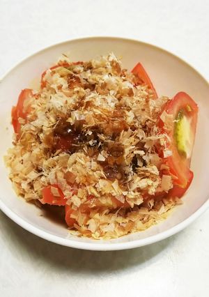 トマトおかかめんつゆサラダ-レシピのメイン写真