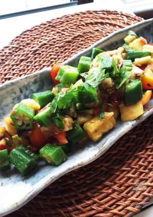 簡単さっぱり！夏野菜の梅じそあえ-レシピのメイン写真