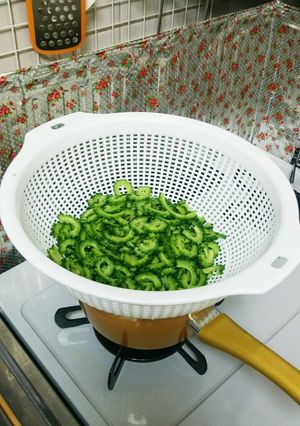 ゴーヤの苦味抜き-レシピのメイン写真