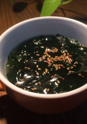 夜食にも！簡単わかめスープ-レシピのメイン写真