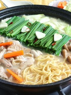 とんこつ味を使って「モツ鍋風」-レシピのメイン写真