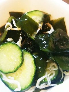 *ワカメときゅうりの酢の物*-レシピのメイン写真