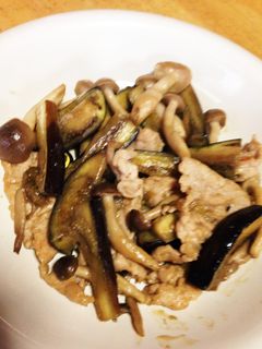 たっぷり♪茄子と豚肉としめじの味噌炒め-レシピのメイン写真