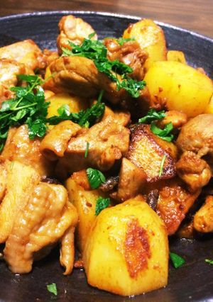 鶏肉とじゃがいものパプリカ炒め-レシピのメイン写真
