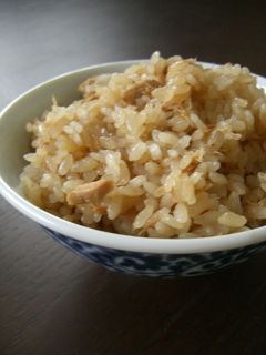 簡単おいしい♪ツナの炊き込みご飯-レシピのメイン写真