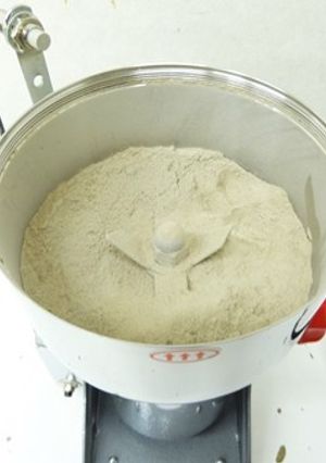 粉砕機ハイスピードミルですっぽんの粉末化-レシピのメイン写真