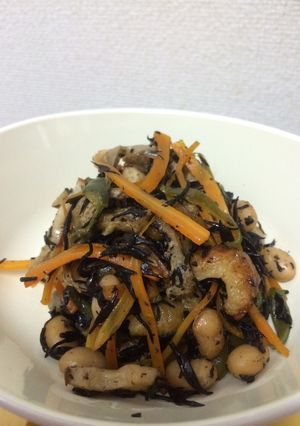 これで煮物の味付けは決まり☆ひじきの煮物-レシピのメイン写真
