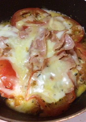 簡単☆トマトとベーコンのチーズ焼き-レシピのメイン写真
