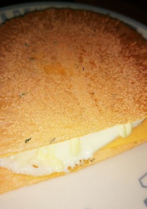 おやつご飯 タコせん納豆チーズ卵のせ-レシピのメイン写真