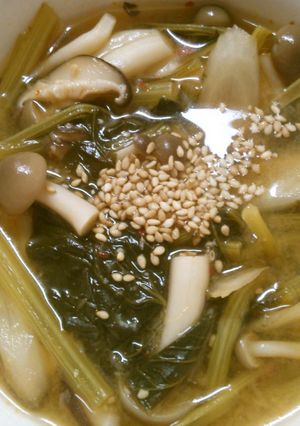 小松菜 ごぼう きのこのピリ辛味噌煮込み-レシピのメイン写真