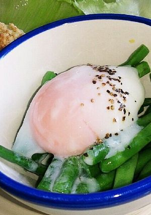 簡単！ひと工夫でおいしい温玉いんげん★-レシピのメイン写真