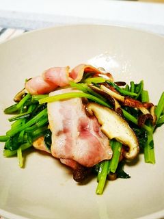 ベーコンとほうれん草のバターソテー-レシピのメイン写真