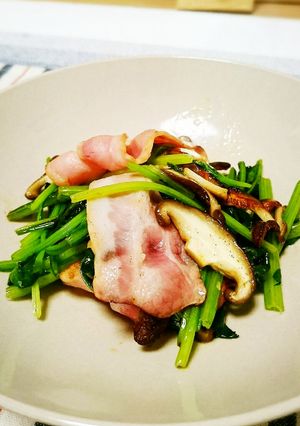 ベーコンとほうれん草のバターソテー-レシピのメイン写真