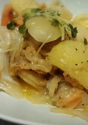 焼き鮭＆じゃがいも＆玉葱チーズ炒め-レシピのメイン写真