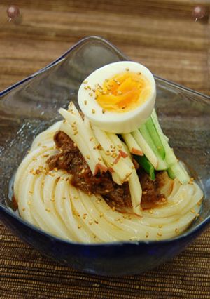 韓国風ビビンうどん-レシピのメイン写真