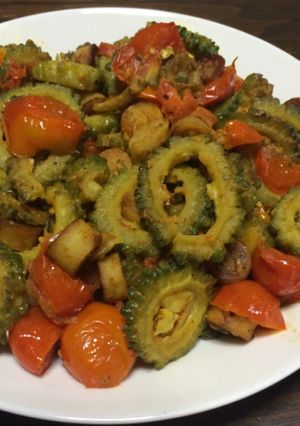 ゴーヤとプチトマトのカレー炒め-レシピのメイン写真
