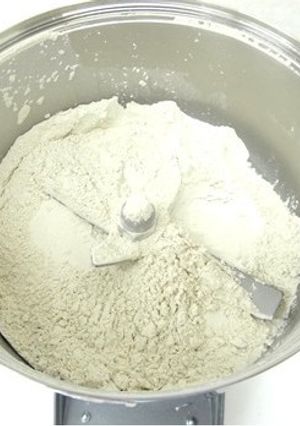 粉砕機で長芋（山芋）粉末の作り方-レシピのメイン写真
