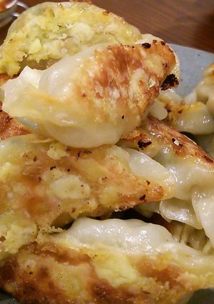 焼餃子、餡はみじん切り♪-レシピのメイン写真