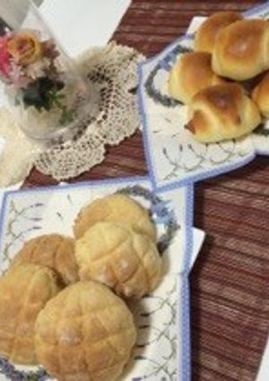 同時にメロンパンとロールパンが出来ちゃう-レシピのメイン写真